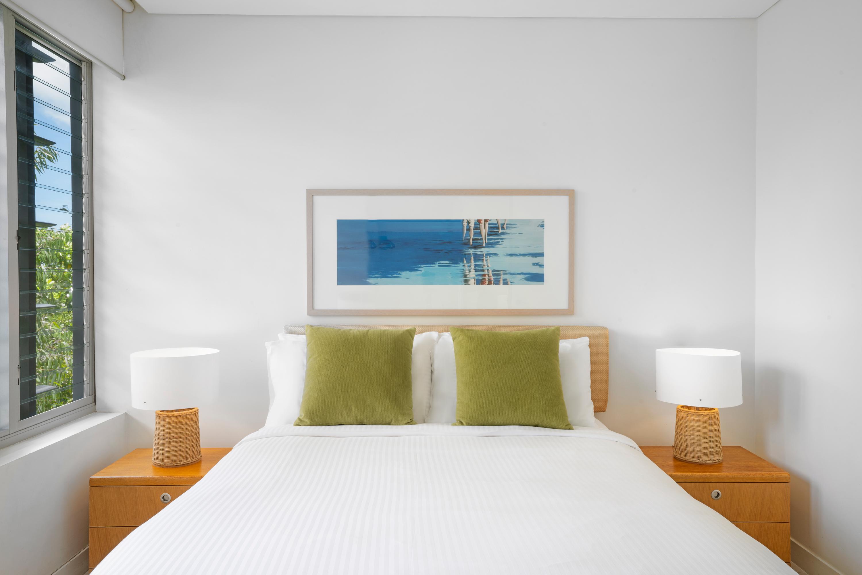 Peppers Blue On Blue Hotel Nelly Bay Exterior photo A bedroom at the hotel