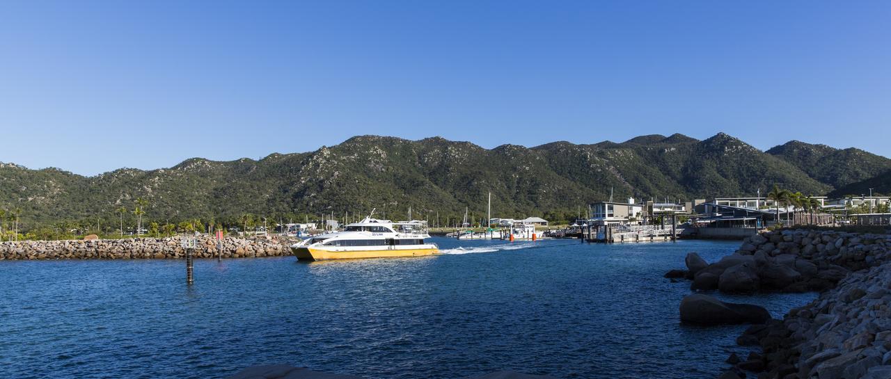 Peppers Blue On Blue Hotel Nelly Bay Exterior photo View of the bay from the ferry terminal